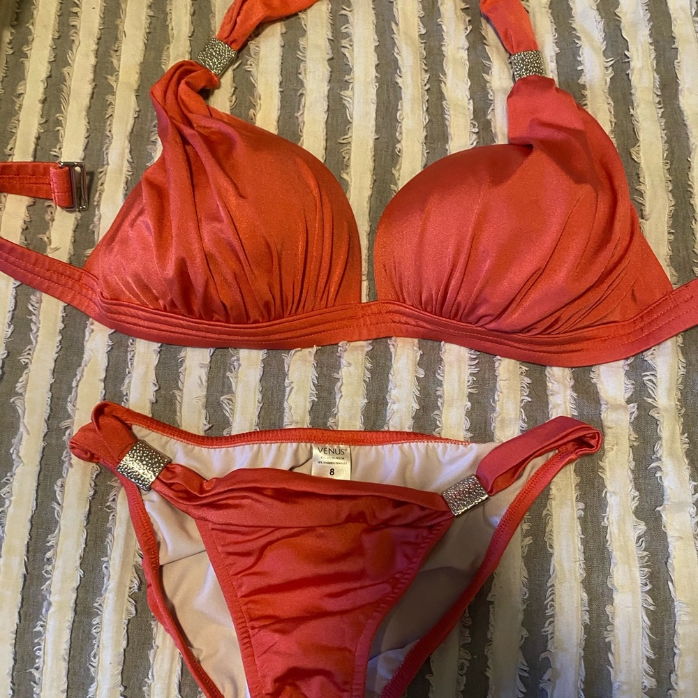 Venus bathing suit in pink